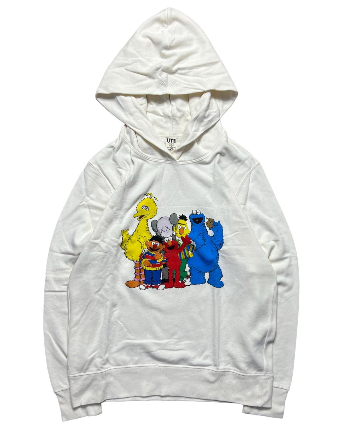 SS18 UT Kaws X Sesame street hoodie Cream